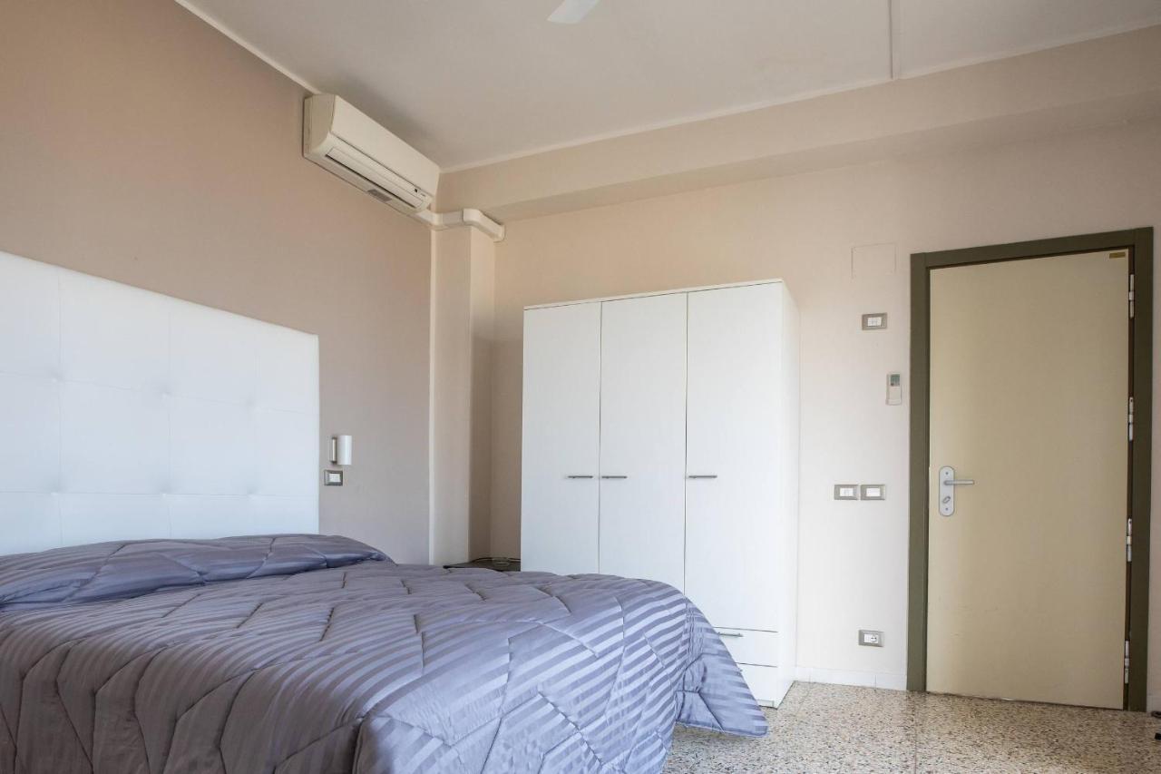 Hotel Deanna Bellaria-Igea Marina Ngoại thất bức ảnh