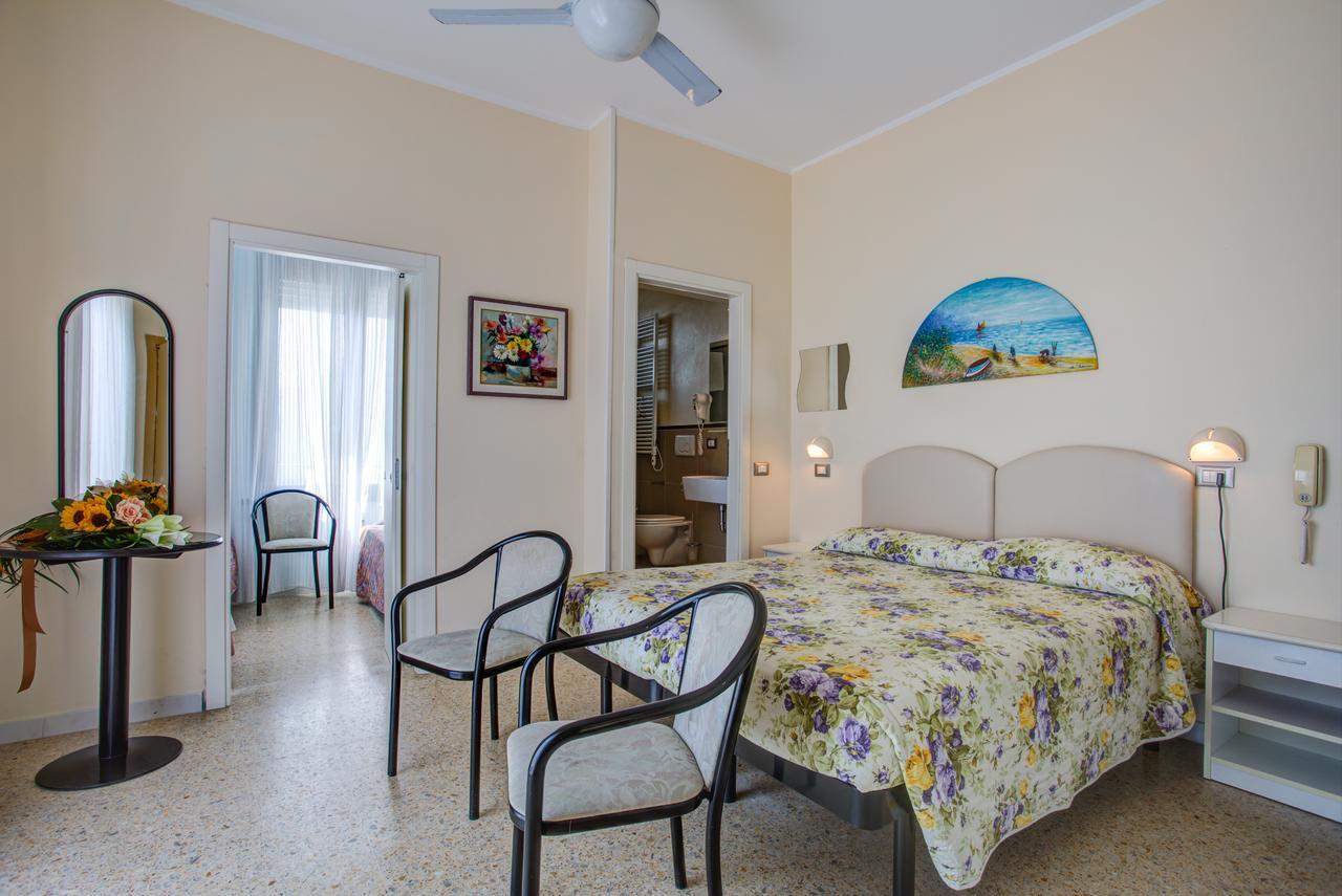 Hotel Deanna Bellaria-Igea Marina Ngoại thất bức ảnh