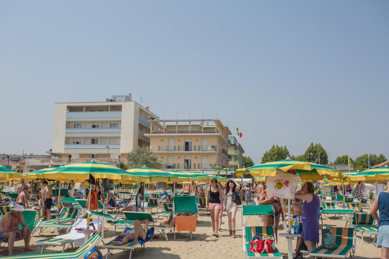 Hotel Deanna Bellaria-Igea Marina Ngoại thất bức ảnh