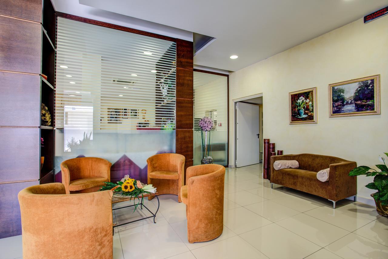 Hotel Deanna Bellaria-Igea Marina Ngoại thất bức ảnh