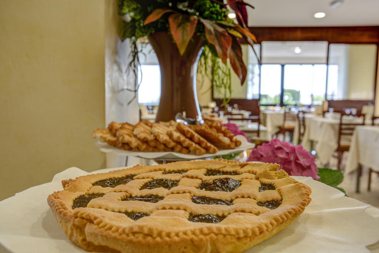Hotel Deanna Bellaria-Igea Marina Ngoại thất bức ảnh